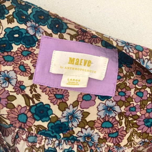 Anthropologie Maeve Odette Smocked Floral Top Size L - Picture 8 of 11